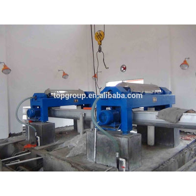 4-90KW TPLW 3 Phase Sludge Dewatering Decanter Centrifuge for Oil Waste Water on Farms