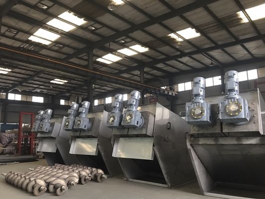 Solid-Liquid Separation in Stainless Steel 304/316 Automatic Sludge Dewatering Machine