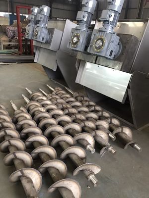 Solid-Liquid Separation in Stainless Steel 304/316 Automatic Sludge Dewatering Machine